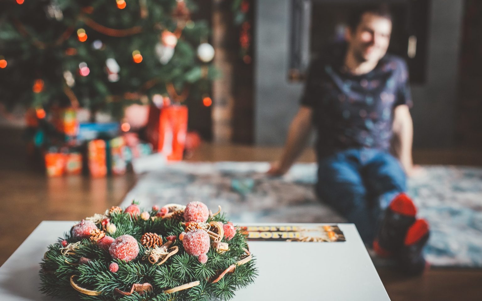 „Je dobré se zamyslet nad tím, co je pro nás skutečnou esencí Vánoc. To si ponechat a zbytek vědomě odfiltrovat,“ říká psychoterapeut Jan Vávra