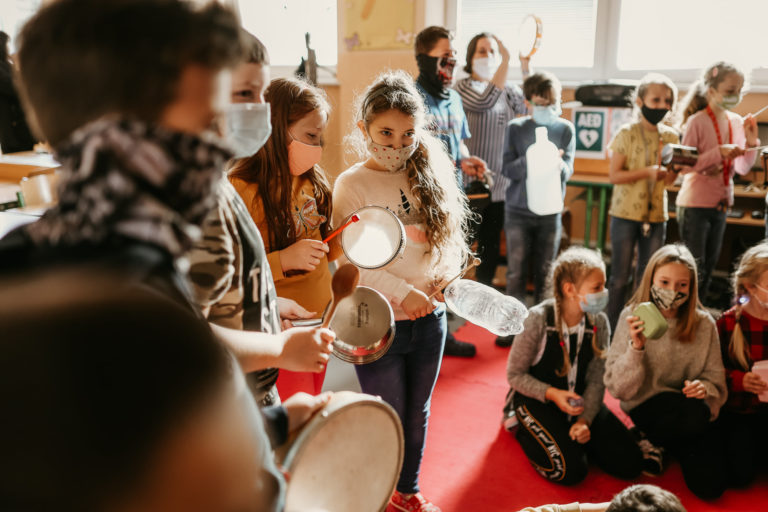 První ročník akce Bubnovačka se po celém Česku odehraje ve čtvrtek 19. listopadu, na nějž připadá Světový den prevence týrání a zneužívání dětí.