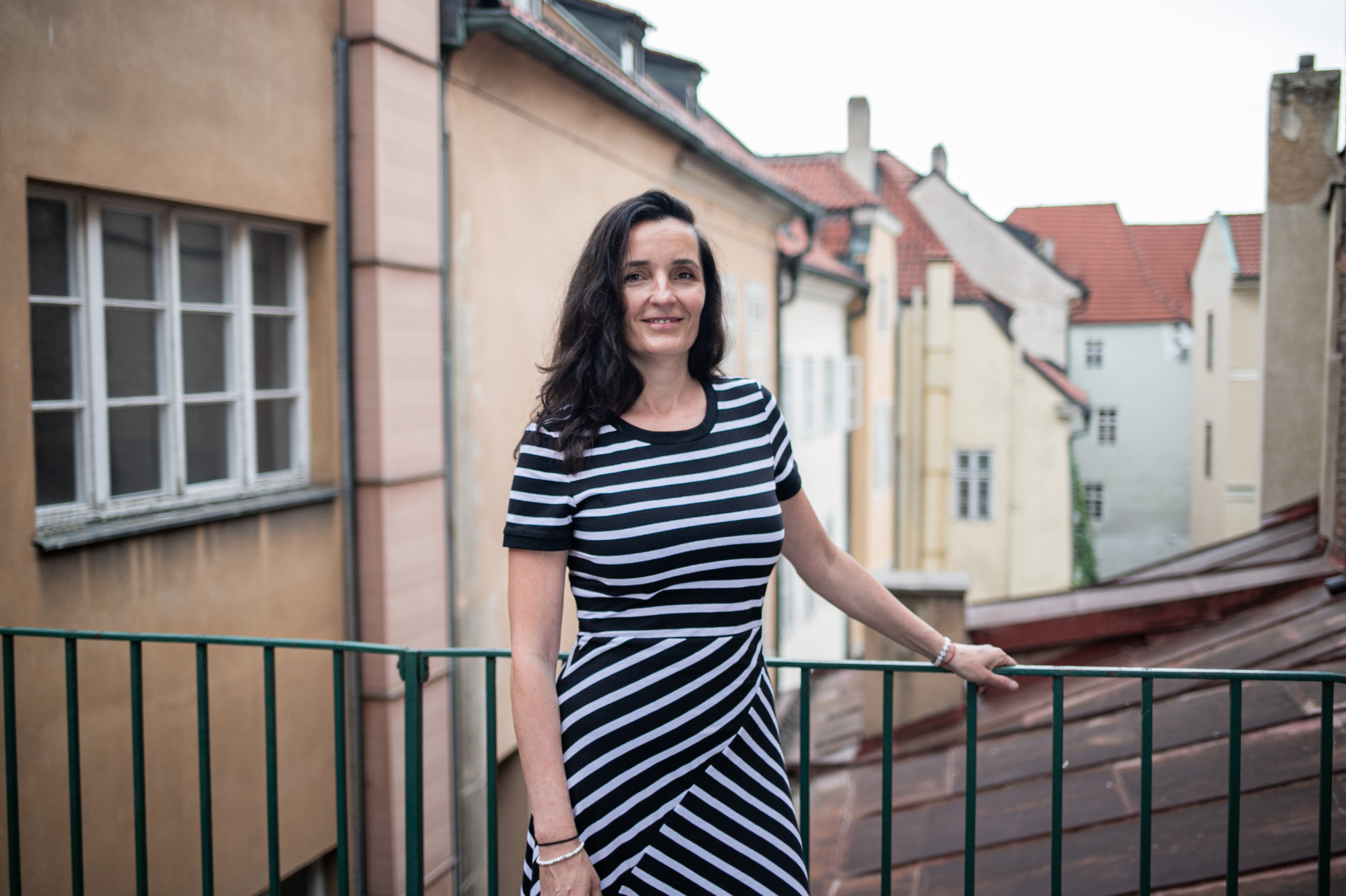 Lucie Fialová: Úkolem základní školy je odlišné startovní podmínky dětí vyrovnat, ale to se v Česku dlouhodobě nedaří.